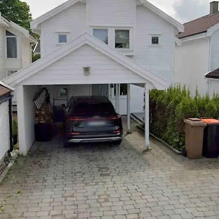 Cosy 4-bedroom With Indoor Fireplace * Stavanger